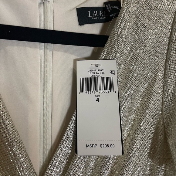 Lauren Ralph Lauren NWT Belted Metallic Knit Flutter Sleeve Gown Size 4 - Picture 11 of 12